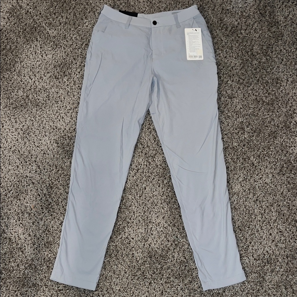 NWT Lululemon Men's Commission Golf Pant
Rhino Gray Color